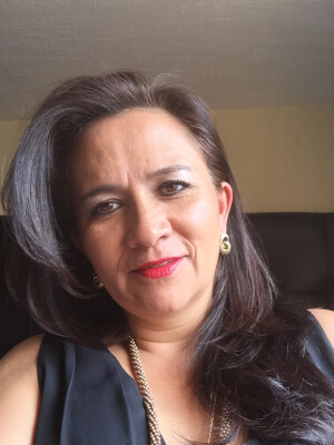 Claudia is looking for a Rental Property / Apartment in New York