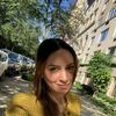 Jessica  is looking for a Room in New York