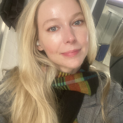 baley is looking for a Room in New York